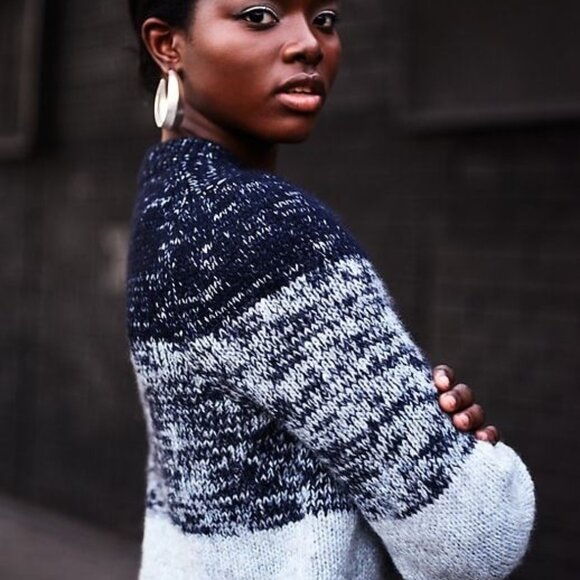 Banana Republic Petite Cropped Ombre Sweater - Picture 2 of 12